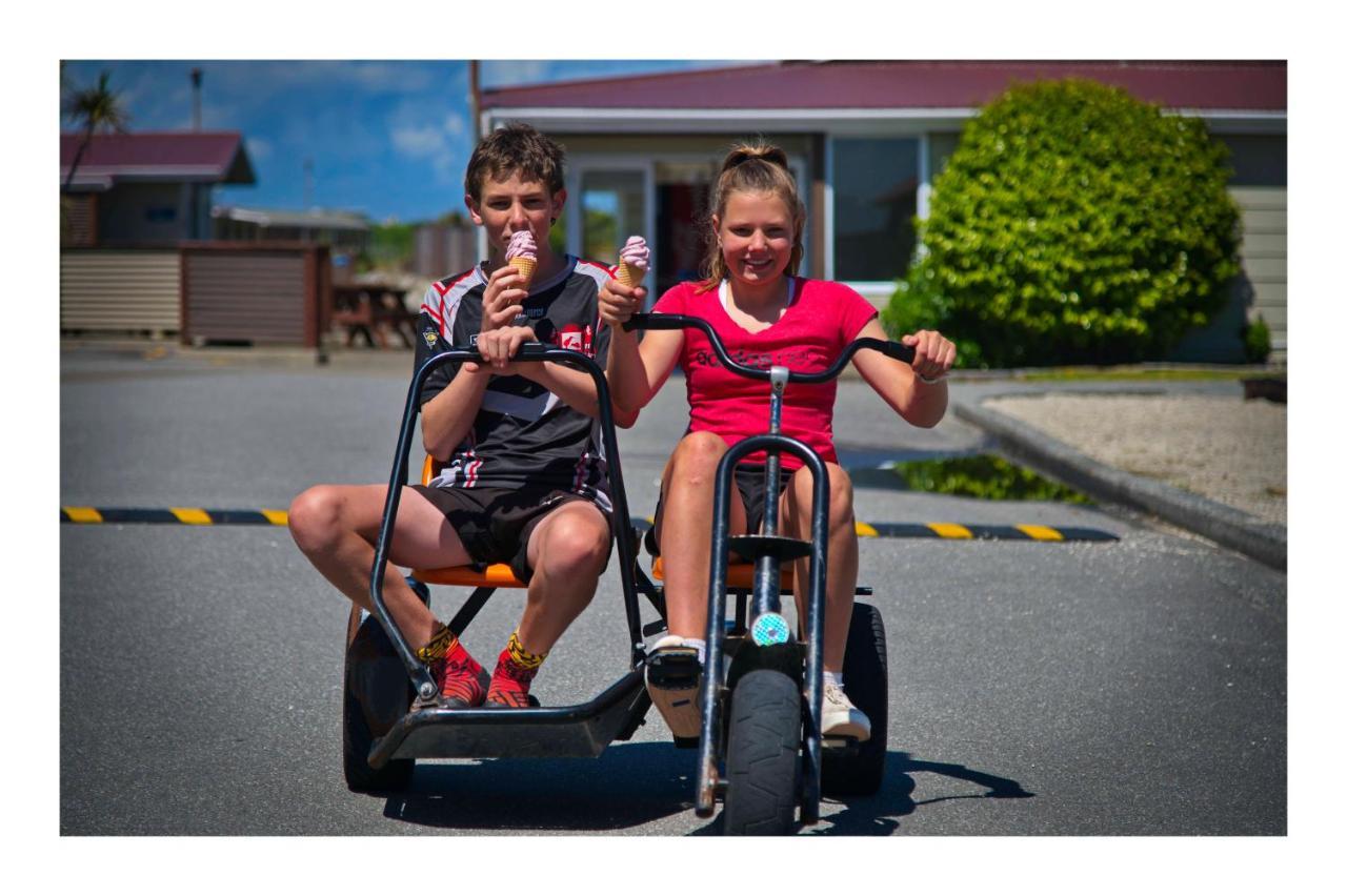Greymouth Seaside Top 10 Holiday Park Ngoại thất bức ảnh